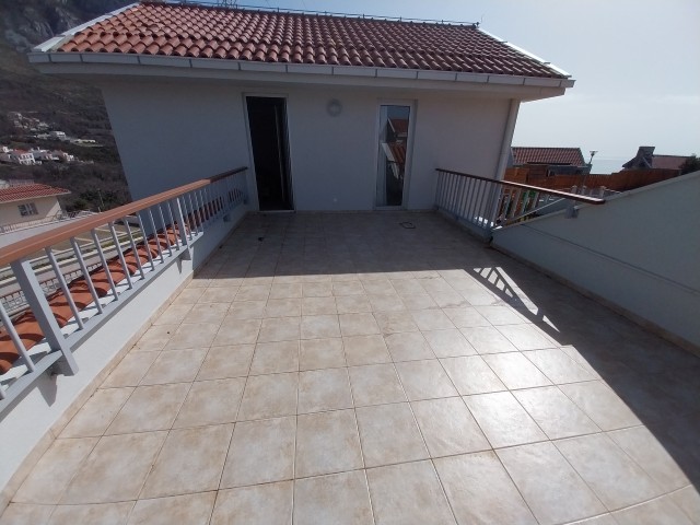 3+1 Villa with Budva Bay View for Sale in Budva, Montenegro